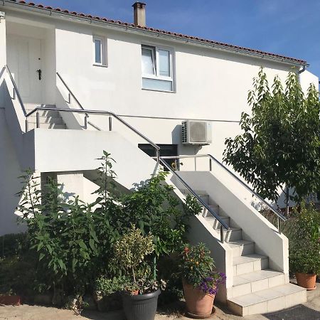 Beachfront Apartment Sun Vodice Luaran gambar