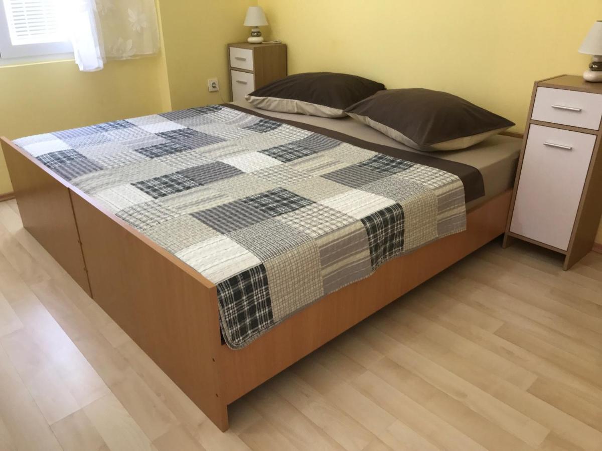 Beachfront Apartment Sun Vodice Luaran gambar